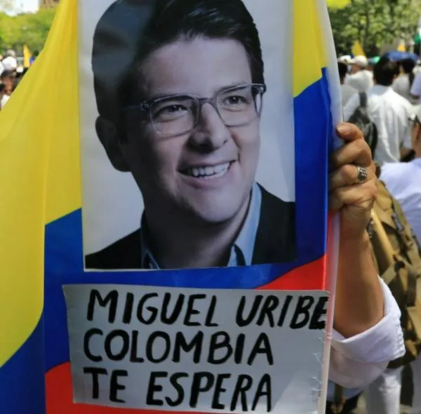 La Fundación Santa Fe informó el nuevo parte médico sobre la salud de Miguel Uribe, a quien le hicieron una cirugía con "resultados". 