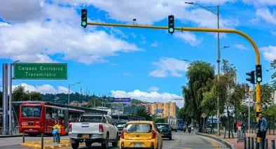Semáforos de Bogotá, en nota sobre que cambiarán en Colombia