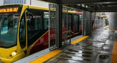  Estación de Transmilenio que tiene columna dentro, en nota sobre cuándo abrirá