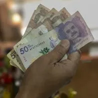 Pesos colombianos