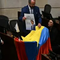 Reforma laboral: suspenden debate por salud de Miguel Uribe y hay nueva fecha