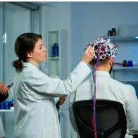 Cuánto vale la especialización de neurología en Colombia: alcanza para dos casas