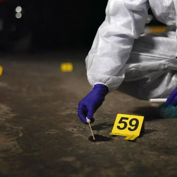Colombiano en España asesinó a su hija tras chocarse a propósito en carro