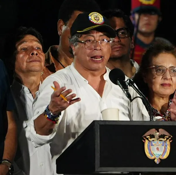 Desaprobación de Gustavo Petro vuelve a subir, según encuesta Invamer