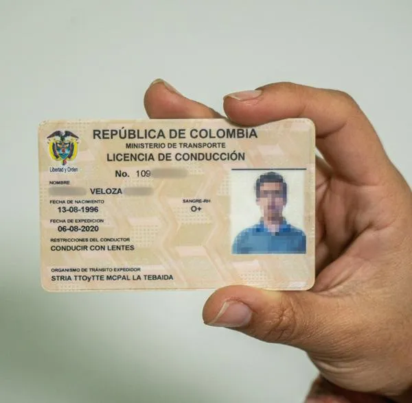 Licencia de conducción en Colombia ahora será más costosa, con el RUNT
