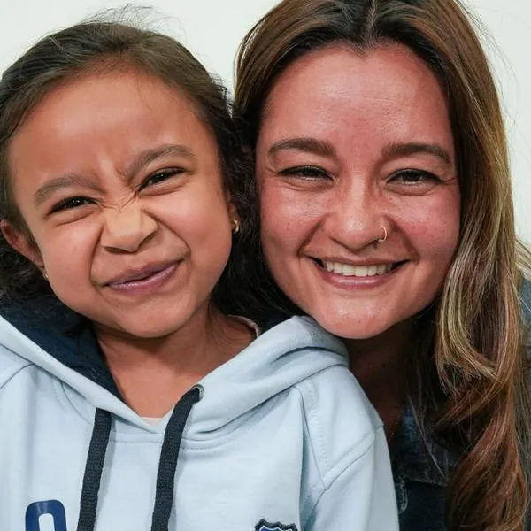 Mamá de Salomé Basto, niña hincha de Millonarios, recibió riñón de su papá