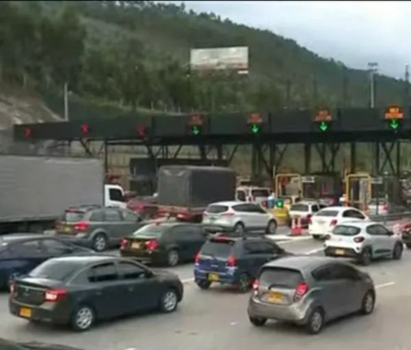 Trancón para salir de Bogotá hoy 20 de junio