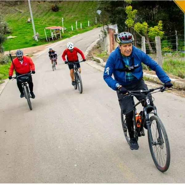 Cuál es el mejor pueblo de Cundinamarca para montar bicicleta cerca de Bogotá