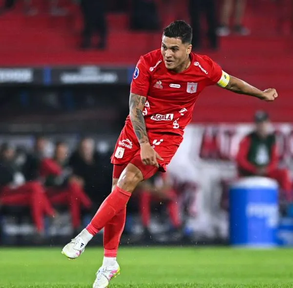 El jugador publicó un extenso mensaje en el que se refirió a supuestas estafas en América de Cali y aclaró cómo sería su salida del equipo. 