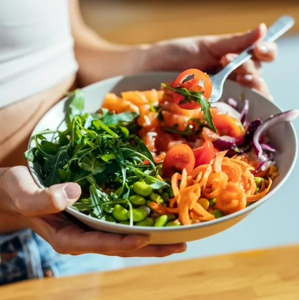 Reconocida 'influencer' dejó el vegetarianismo tras 8 años