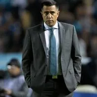 Junior no seguirá con César Farías de DT y se habla de reemplazo