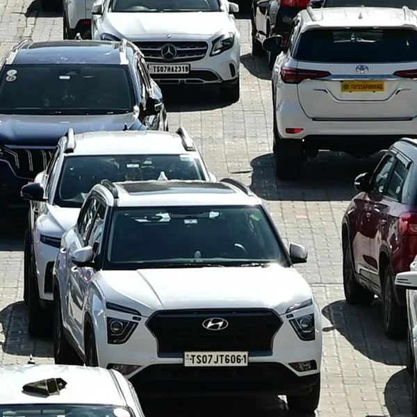 Dura noticia a amantes de Hyundai, Kia y más marcas de carros por precios