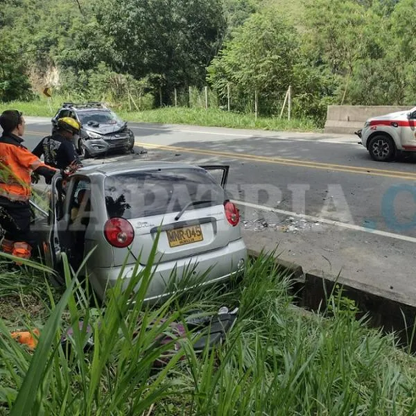 Accidente de tránsito dejó a un hombre muerto y 7 personas heridos: esto pasó