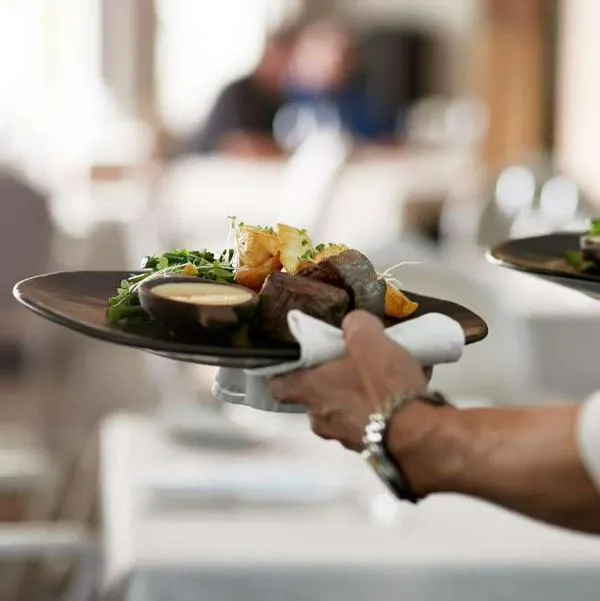 Foto de comida en restaurante, en nota de cuánto vale comer en el mejor restaurante de Colombia, desde $40.000 y exóticos