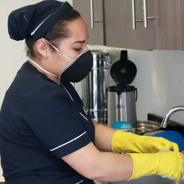 Cuántas horas al día pueden trabajar las Empleadas domésticas en Colombia 