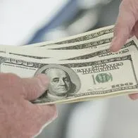 Dólar hoy en Colombia sigue desplomándose y llegó a niveles de hace un año