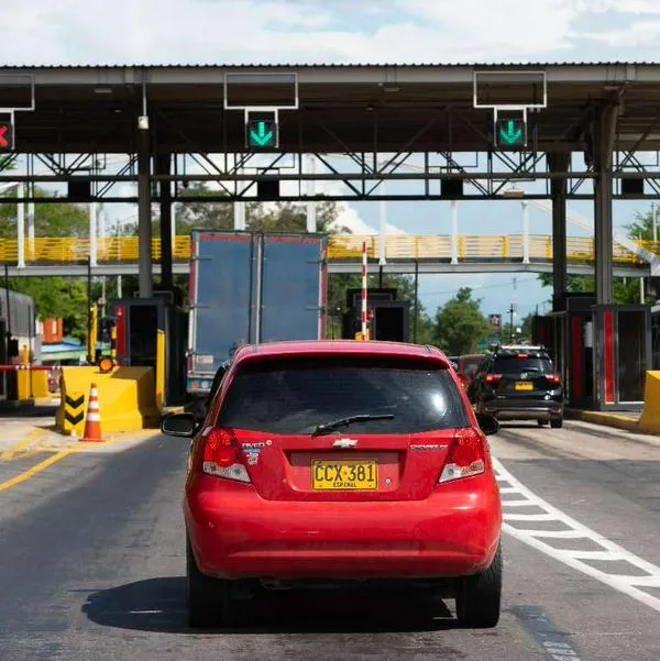 Foto de peaje en Colombia, en nota de cómo es pago de peajes con Gopass en puente festivo de Colombia y cifras en 2025