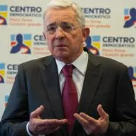 La Procuraduría presentó una solicitud ante la juez pidiendo que se emita una sentencia absolutoria a favor de Álvaro Uribe.