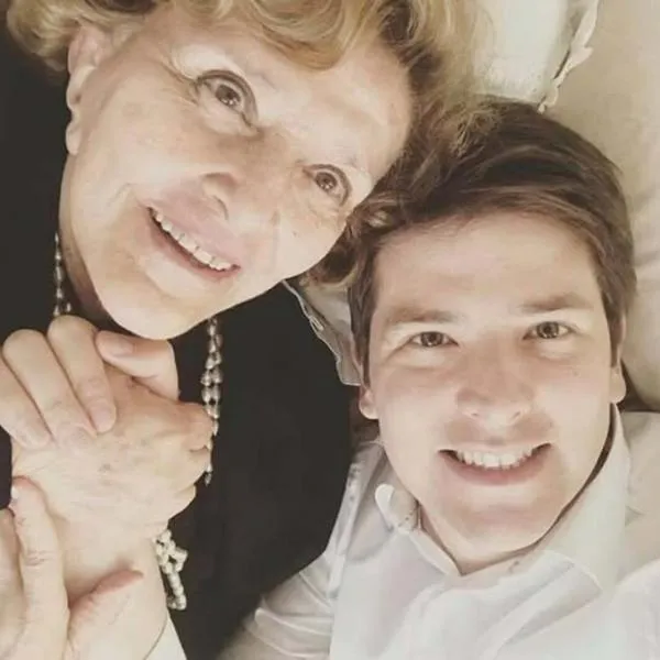 Nydia Quintero, abuela de Miguel Uribe, fue hospitalizada