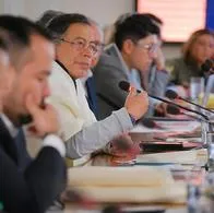 Petro respondió a la oposición e instó a que participara en debate de la pensional