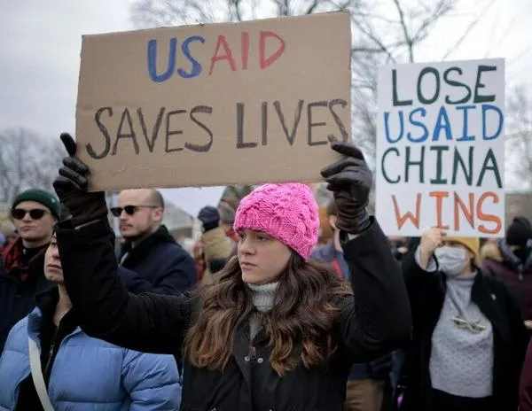 La comunidad internacional intenta relanzar en España la ayuda al desarrollo sin Estados Unidos