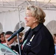 Nydia Quintero, abuela de Miguel Uribe, será velada en el Capitolio del Congreso, según confirmó Efraín Cepeda. Ella falleció a los 93 años. 