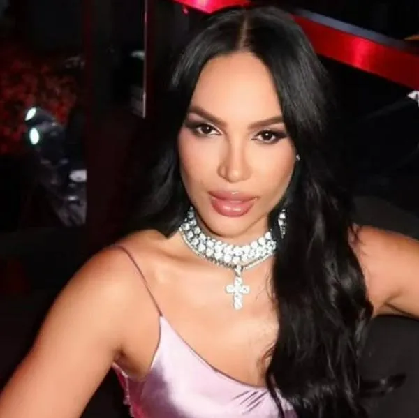 Andrea Valdiri presumió a su novio y él le respondió con amoroso mensaje