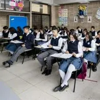 ¿Cuándo entran a estudiar los colegios públicos en Bogotá en julio 2025? Pilas