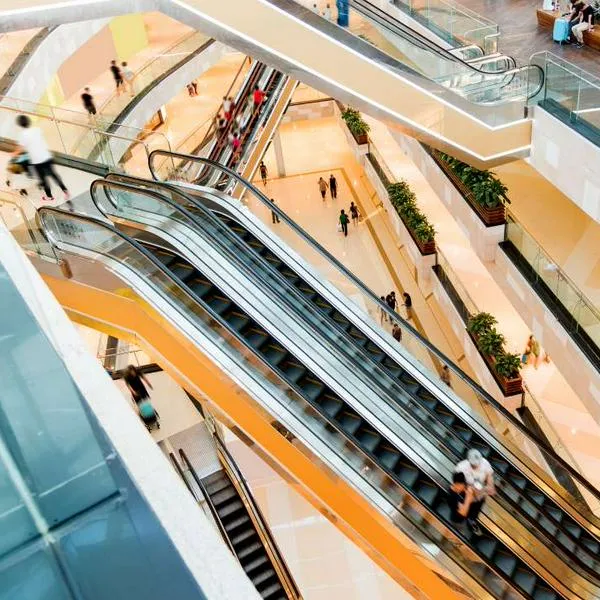 Foto de centro comercial, en nota de centro comercial Plaza Imperial anunció cambio en 2026 y modificó zonas en junio