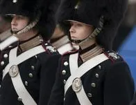 Ante la amenaza rusa, Dinamarca amplía el servicio militar obligatorio a las mujeres