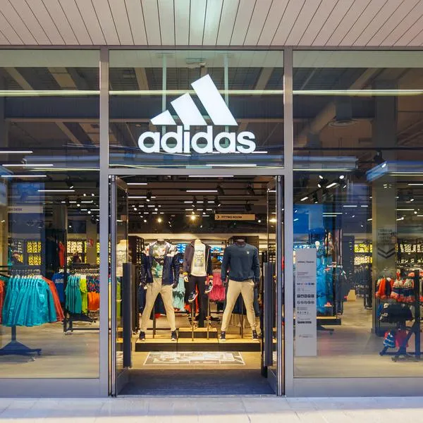 Dato con Adidas, Gef, Oxxo y más marcas en Colombia por dinero que obtuvieron