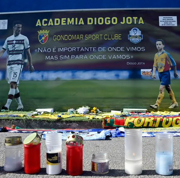 Funeral DIOGO JOTA: sus papás fueron grabados llegando y hubo críticas por fotos
