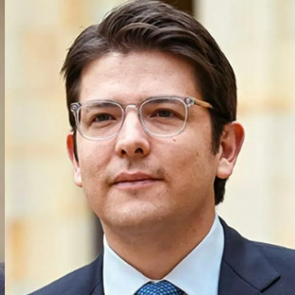 Vicky Dávila y Miguel Uribe en elecciones serían imbatibles, dice encuesta