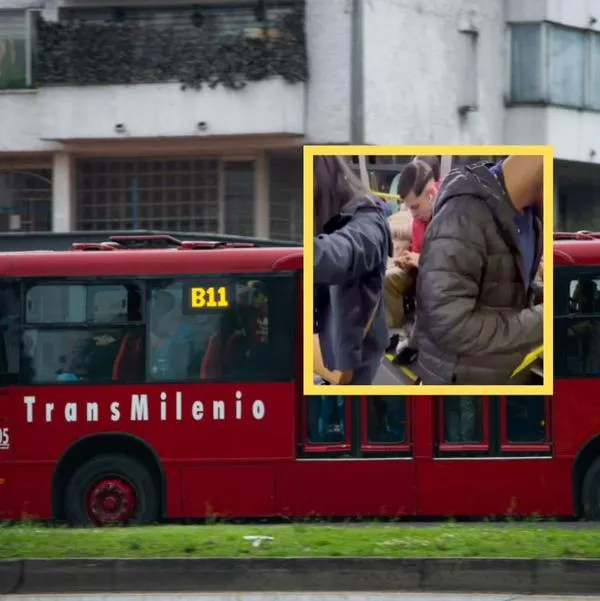 Joven en Transmilenio armó cigarrillo de marihuana y lo pillaron en video