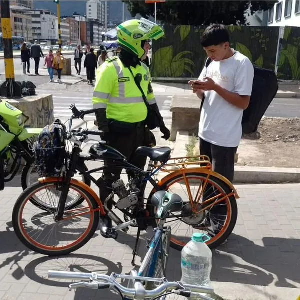 Cuál es la multa por circular en ciclovías con moto eléctrica en Bogotá: es dura
