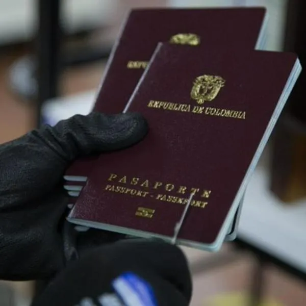 Problema con pasaportes: Murillo, Sarabia y Saade, investigados por Procuraduría