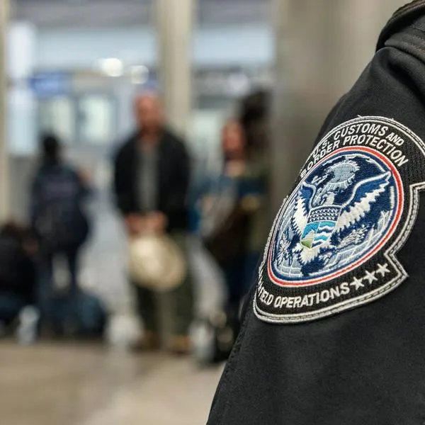 Esto es lo que pasa con pertenencias de migrantes detenidos en Estados Unidos