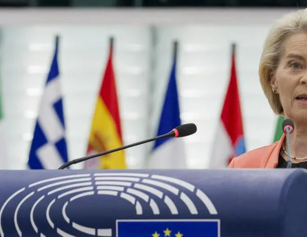 Fracasa la moción de censura a Ursula von der Leyen en el Parlamento Europeo