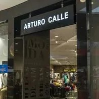 Carlos Arturo Calle, hijo del fundador de la reconocida empresa colombiana, deja el cargo y se conoció quién será su reemplazo.