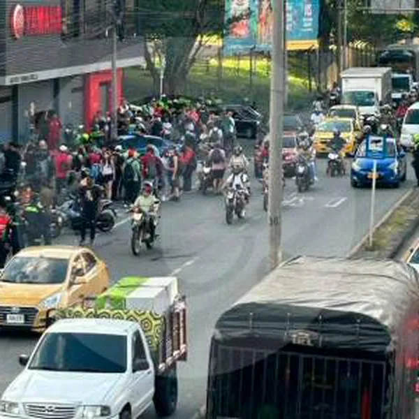 En esta calle, un presunto fletero murió al intentar atracar a un policía en Bello