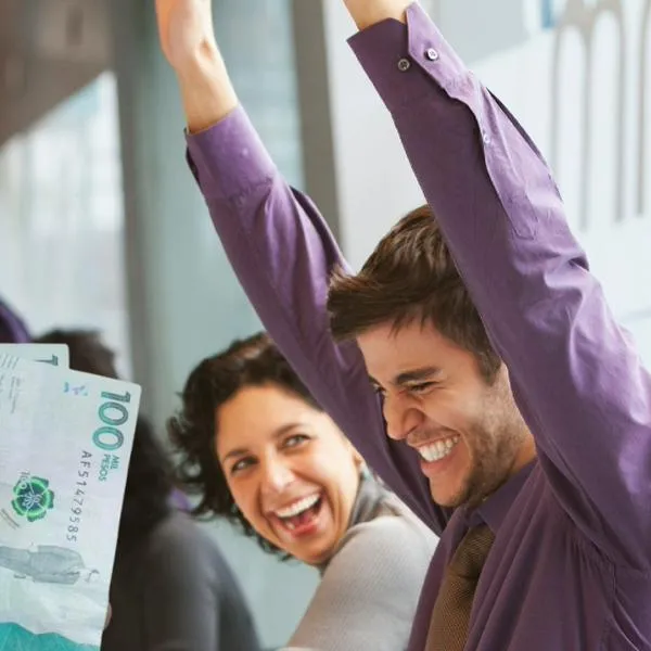 Precio de hora dominical con nuevo recargo y reducción de jornada laboral