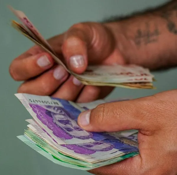 Cuánto subirá el pago del salario de millones de trabajadores en Colombia