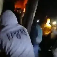 Video | Así fue el linchamiento de cinco hombres acusados de robo