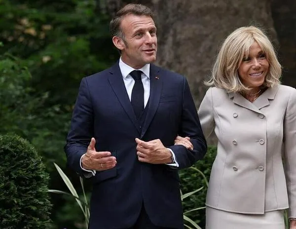 Brigitte Macron apela contra las mujeres que difundieron el bulo de que es transgénero