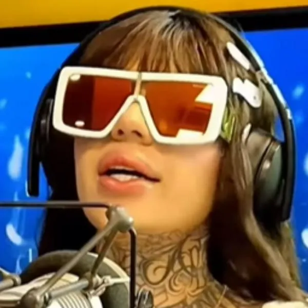 Melissa Gate le tocó volver a emisora Radio Uno donde sorprendió con actitud