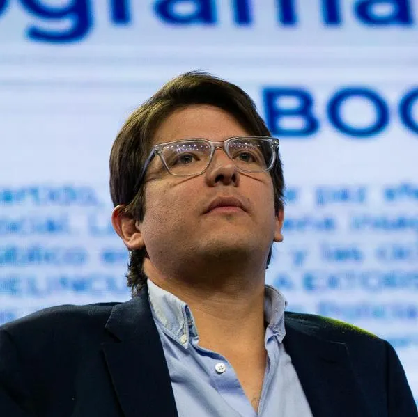 Gobierno Petro tomó decisión con involucrados en atentado a Miguel Uribe Turbay; varios de ellos gozaban de beneficio como negociadores de paz. 