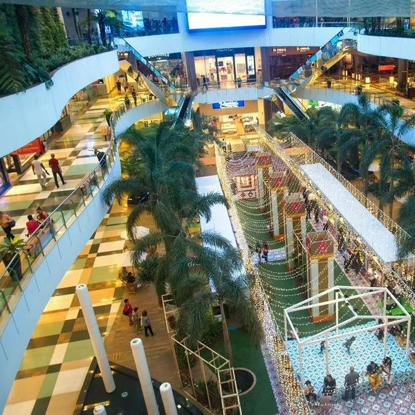 Centro comercial El Tesoro, de Medellín, en nota sobre el más caro para poner negocio