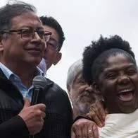 Vicky Dávila aseguró que Gustavo Petro y Francia Márquez han gastado más de 76.000 millones de pesos en viajes y viáticos.