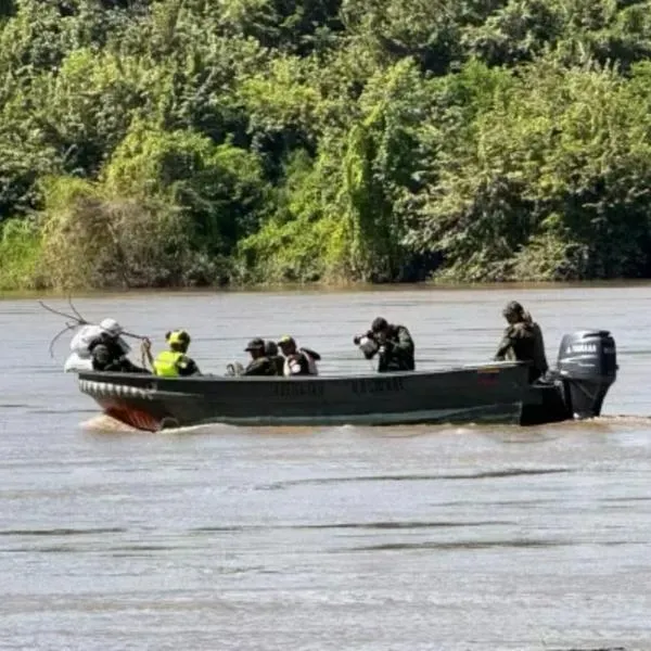 Habló la mamá de uno de los soldados que fallecieron en el río Magdalena en medio de una prueba de entrenamiento. "Le dije que no vaya". 