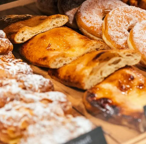 ¿Dónde venden los pasteles gloria mas famosos de Bogotá?